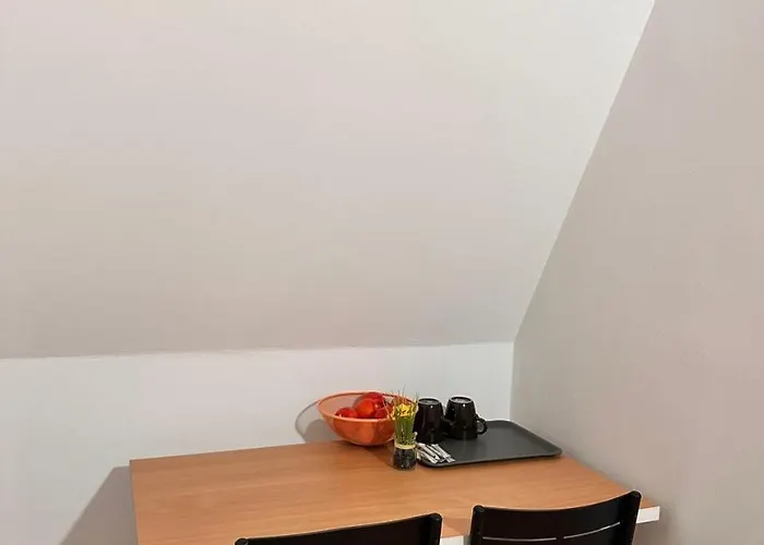 아파트 The Spot *